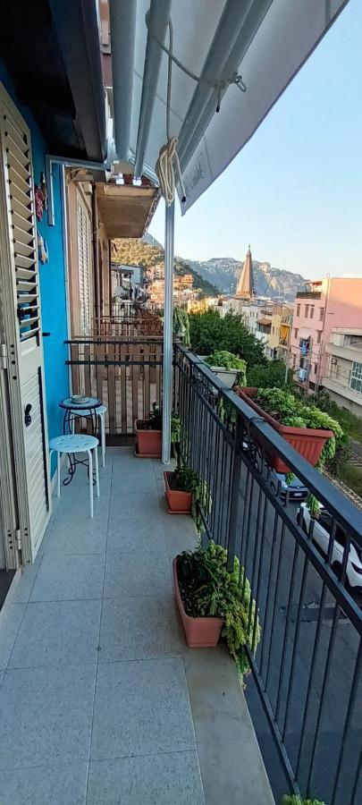 Sabrina'S House Apartment จีอาร์ดีนี นักซอส ภายนอก รูปภาพ